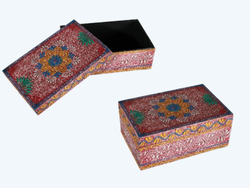 Box Holz mit buntem orientalischen Dekor handgearbeitet 17x11,5cm