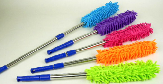 Staubwedel Mikrofaser 60cm mit Teleskopstiel 3ass. Farben