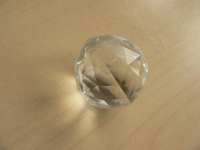 Kristallglas Kugel 20mm Dreieck-Facetten
