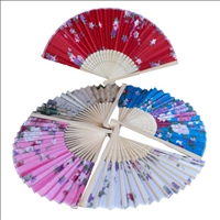 F&amp;#228;cher aus Bambus und Stoff 21cm zuf&amp;#228;llig gemischt ass