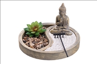 Buddha mit Zengarten rund 20x12cm Zement