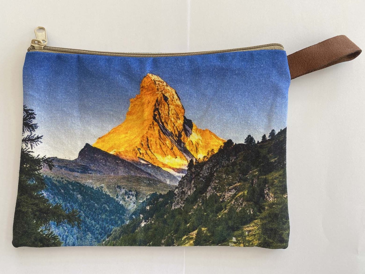 T&#228;schchen 13x10cm Matterhorn Baumwolle mit Reissverschluss bedruckt 10ass